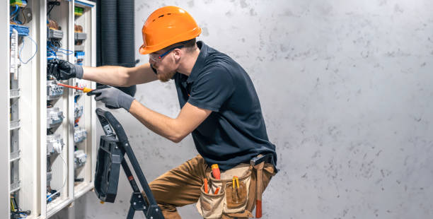 Best Licensed Electrician  in Chesapeake, WV